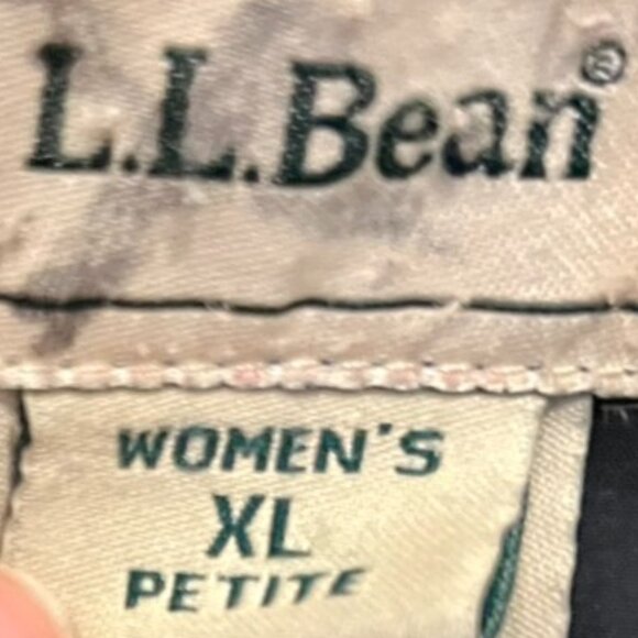 L.L.Bean Black Goose Down Quilted Coat – Women’s XL Petite - Picture 4 of 4